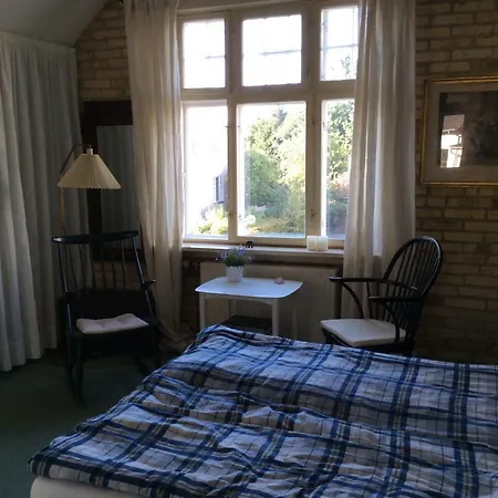 Bed & Breakfast Borgfruens *